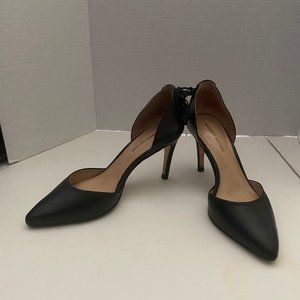 9M Antonio Melani Black with heel bow